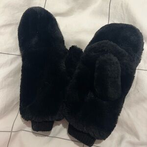 Black Faux Fur Open Finger Mitten